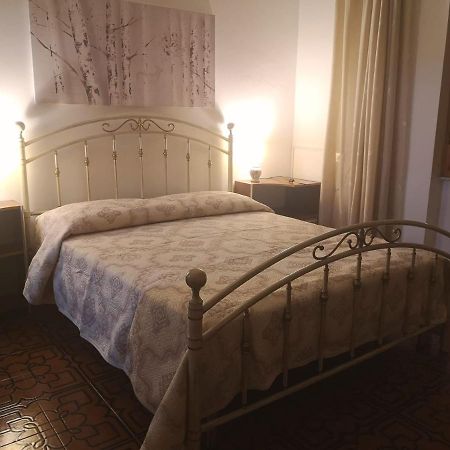 Assueli B&B Assemini Exteriér fotografie
