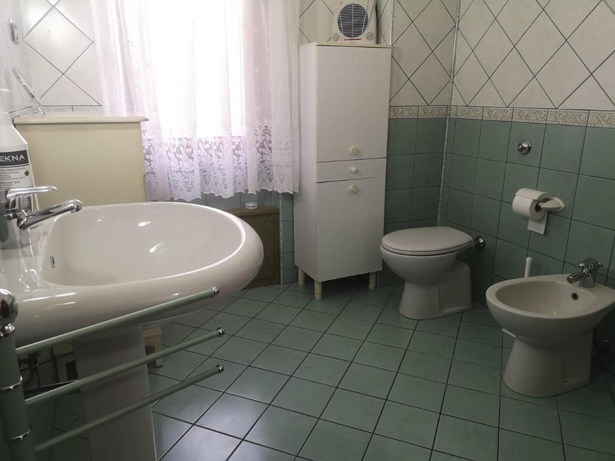 Assueli B&B Assemini Exteriér fotografie