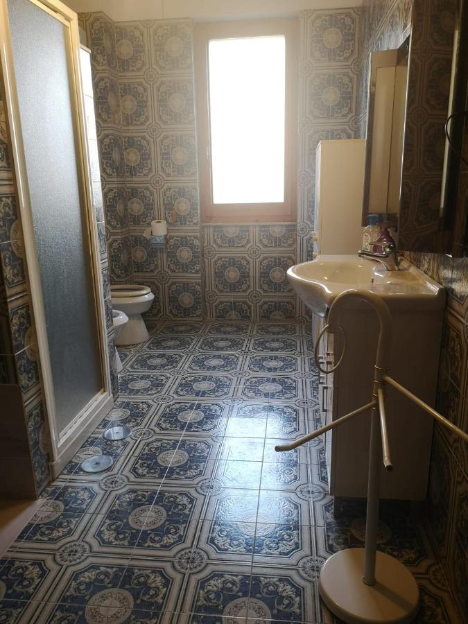 Assueli B&B Assemini Exteriér fotografie